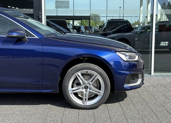 Audi A4 cena 169900 przebieg: 5, rok produkcji 2024 z Łódź małe 301